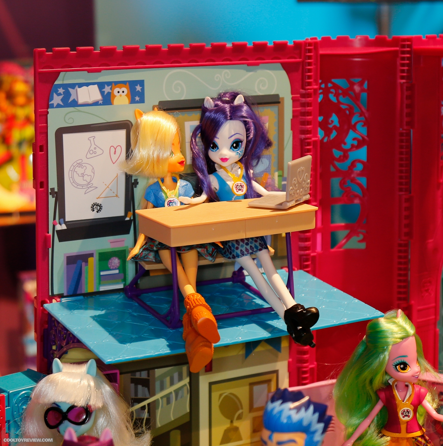 2015-Toy-Fair-Hasbro-Disney-Descendants-Friendship-Games-012.jpg