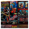 Hot Toys - Marvel Zombie - Zombie Deadpool collectible figure_PR23.jpg