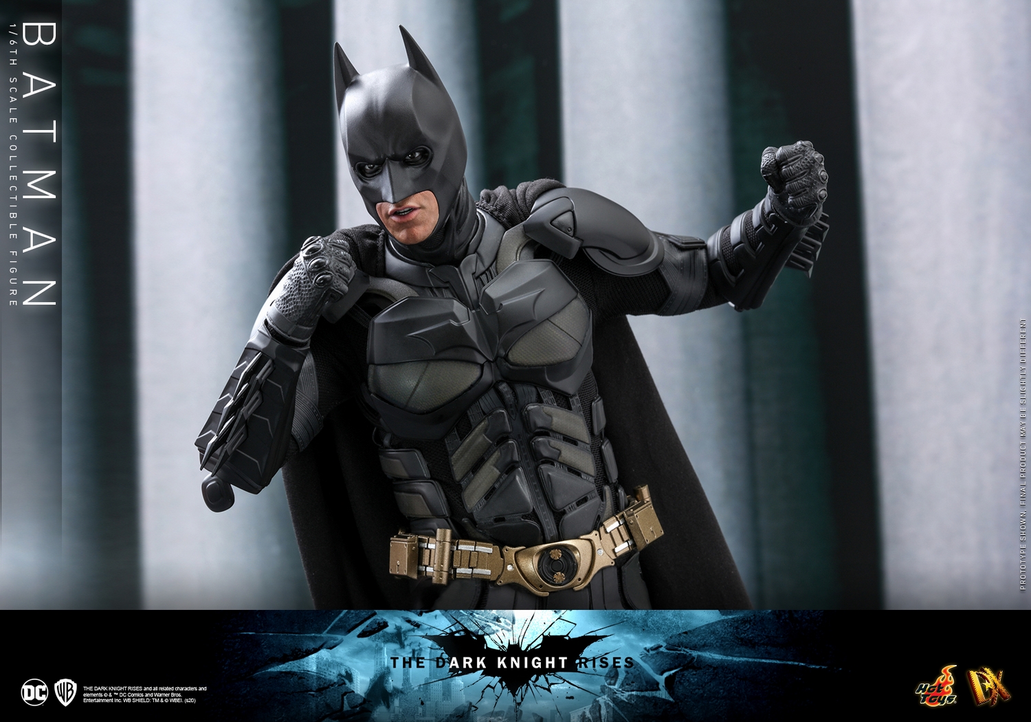 Hot Toys - TDKR - Batman collectible figure_PR24.jpg