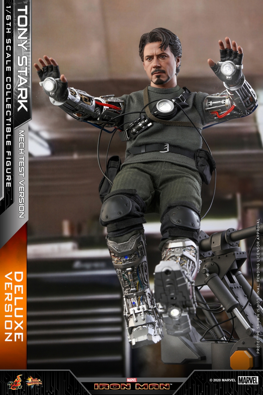 Hot Toys - IM - Tony Stark (Mech Test Version) collectible figure (Deluxe)_PR9.jpg