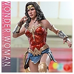 Hot Toys - WW84 - Wonder Woman collectible figure_PR14.jpg