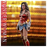Hot Toys - WW84 - Wonder Woman collectible figure_PR4.jpg