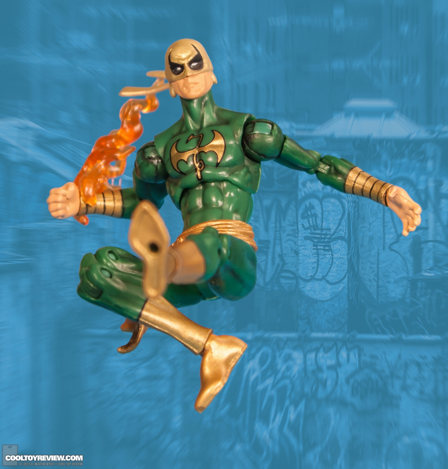 Series-5-02-Iron-Fist-Marvel-Universe-Hasbro-2013-006.jpg