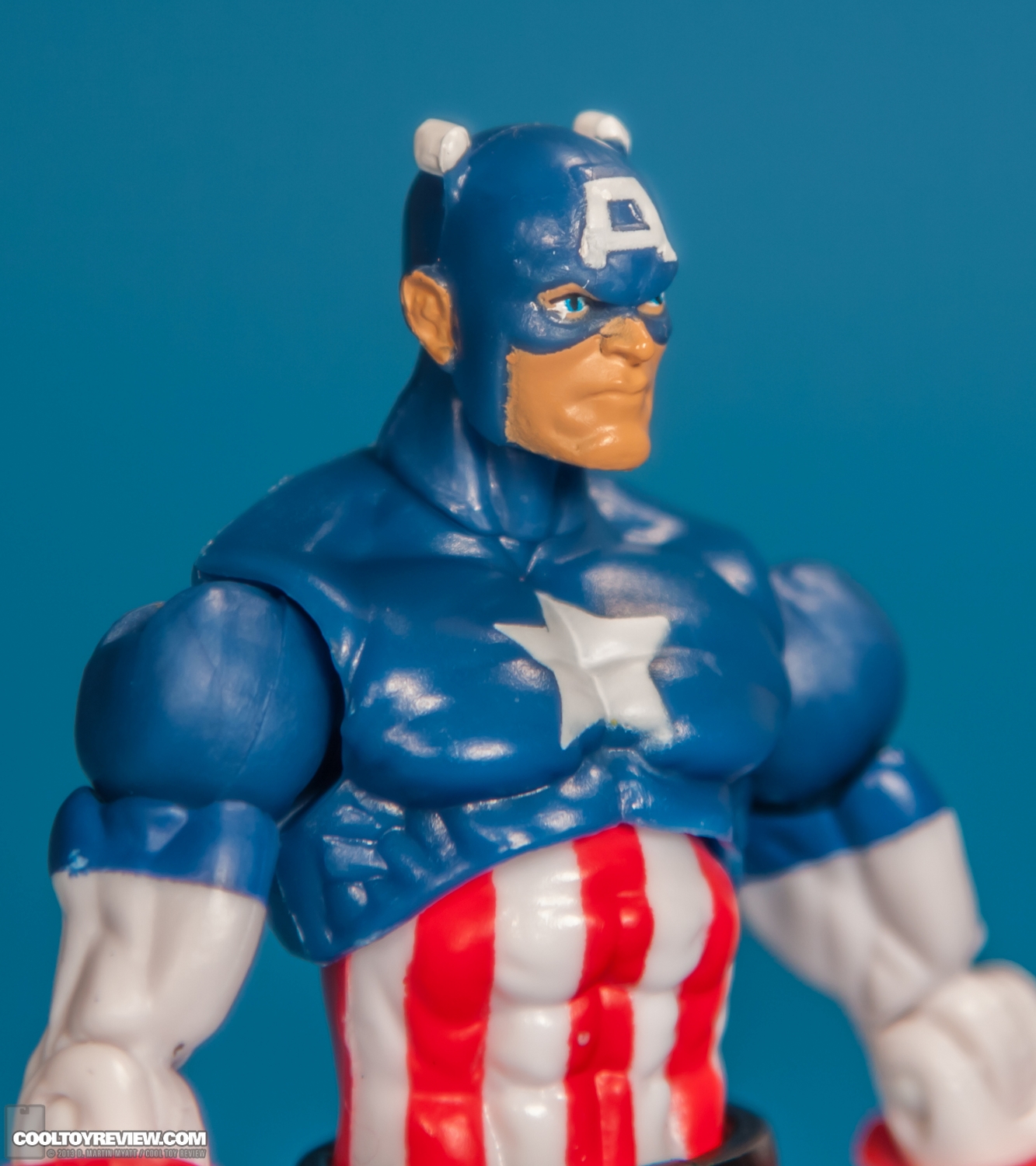 Series-5-04-Captain-America-Marvel-Universe-Hasbro-2013-006.jpg
