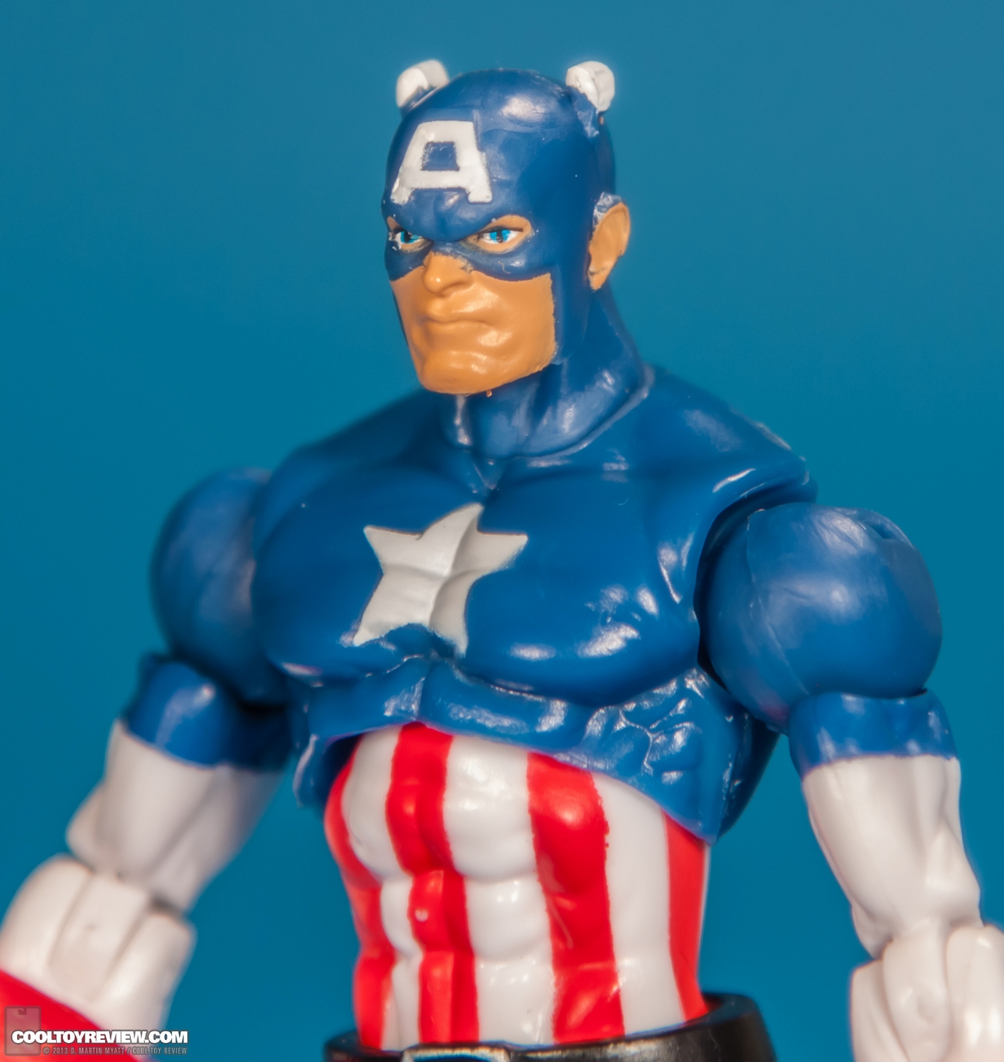Series-5-04-Captain-America-Marvel-Universe-Hasbro-2013-007.jpg
