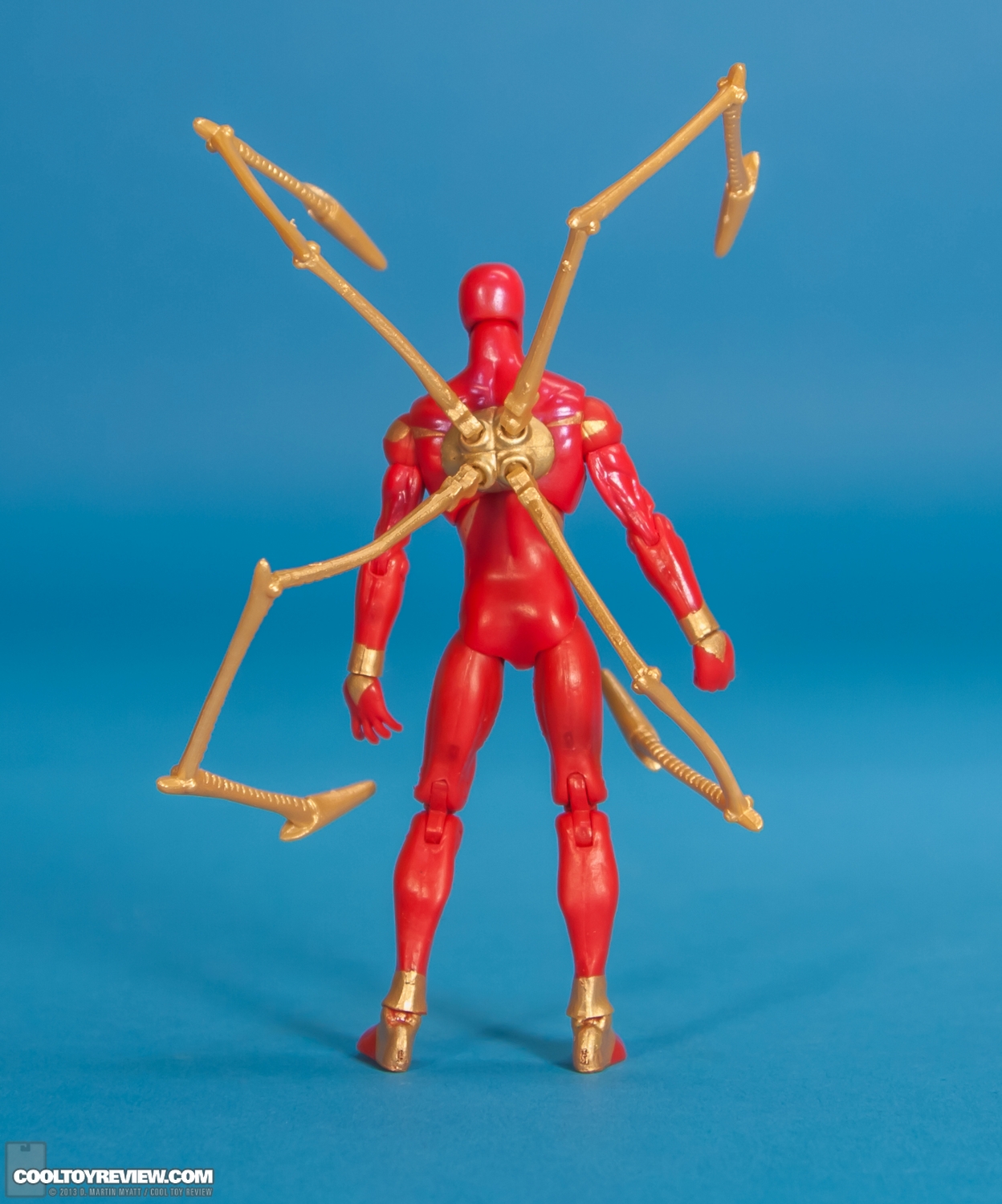 Series-5-08-Iron-Spider-Marvel-Universe-Hasbro-2013-004.jpg