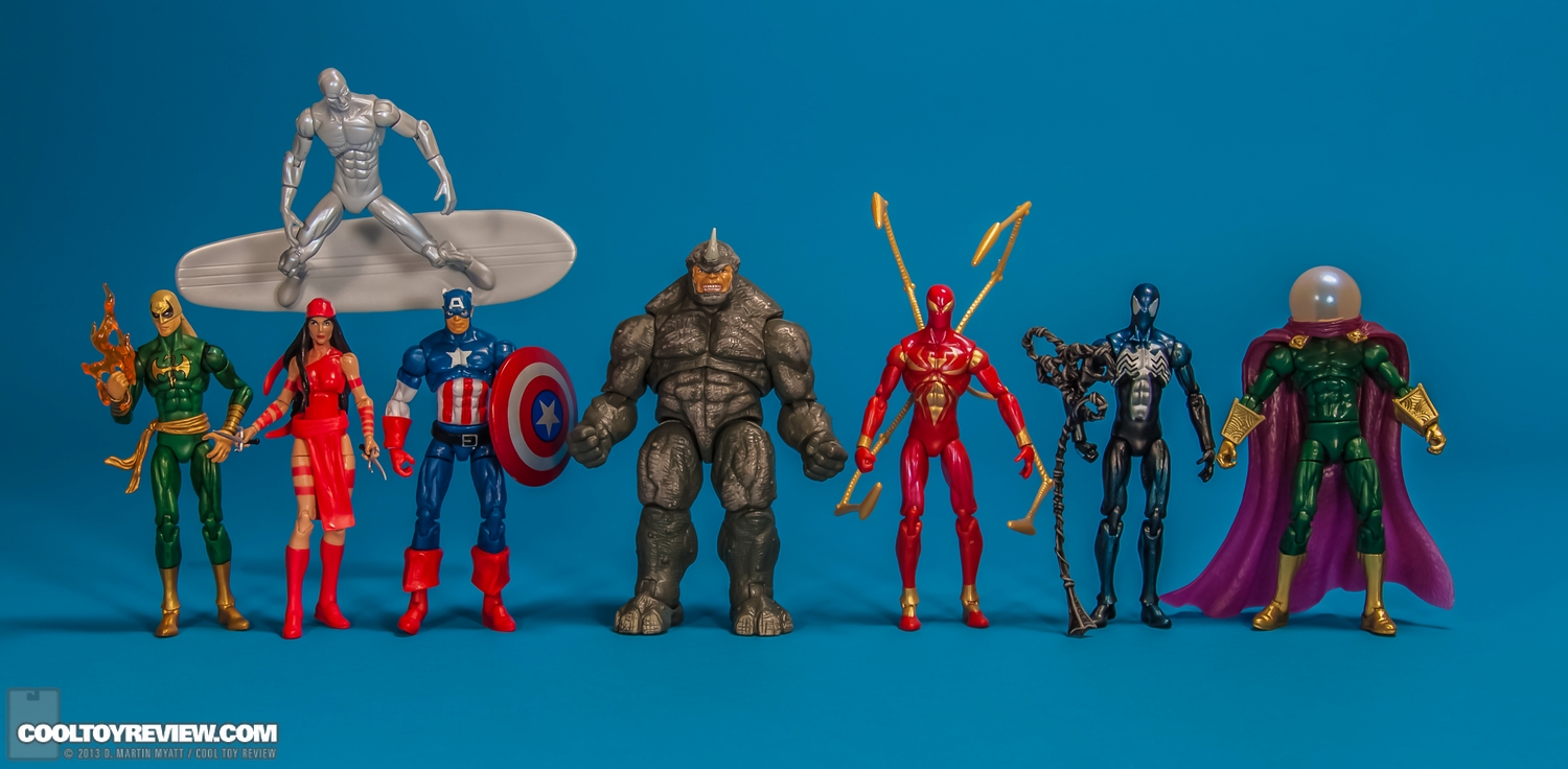 Series-5-08-Iron-Spider-Marvel-Universe-Hasbro-2013-011.jpg