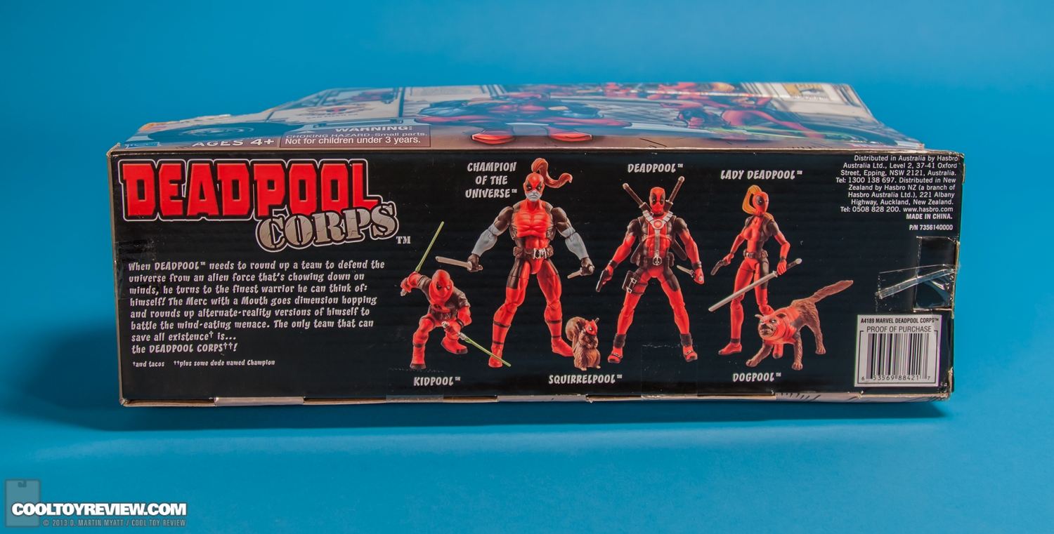 Deadpool-Corps-Marvel-Universe-2013-SDCC-Hasbro-044.jpg