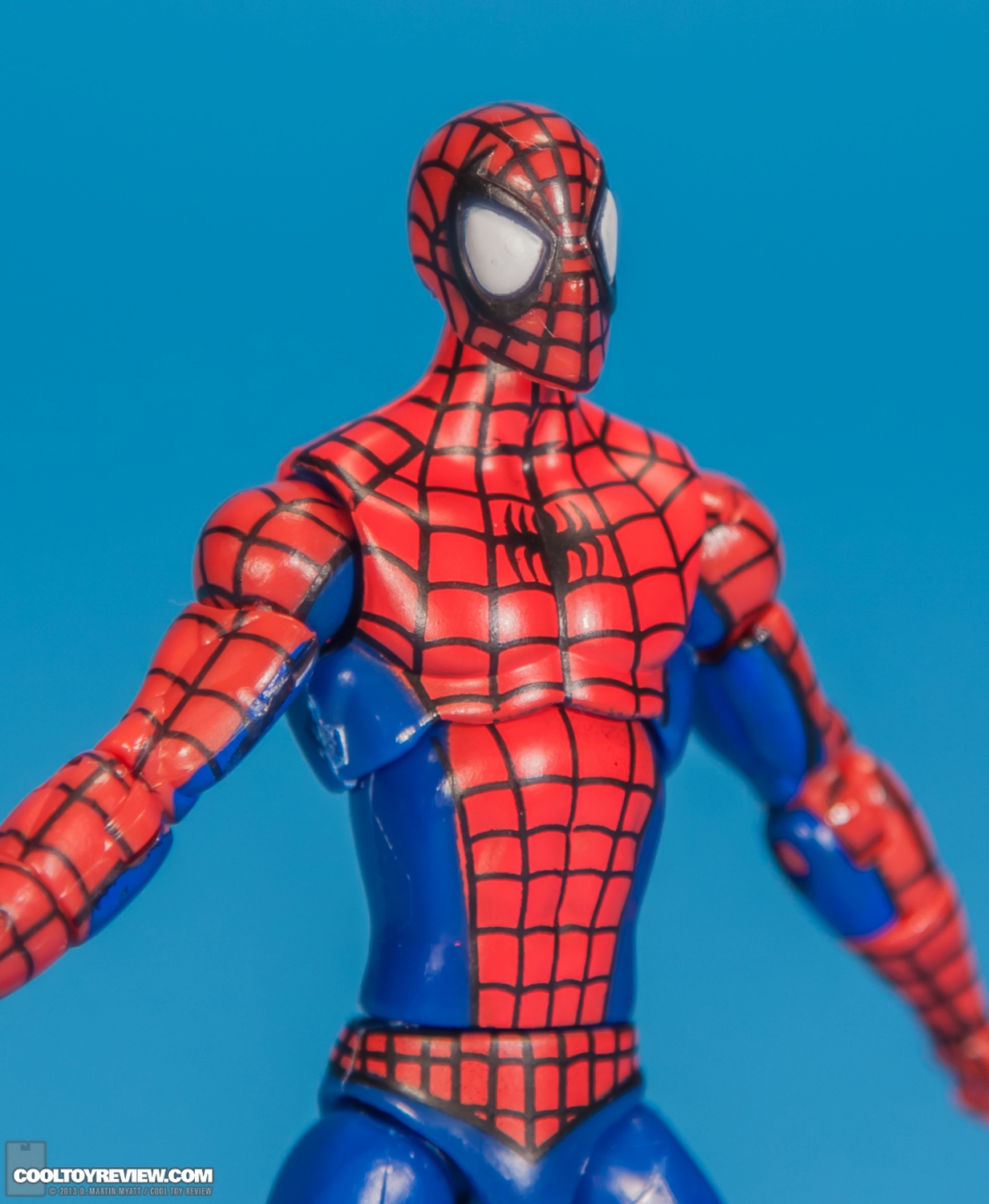 Marvel_Universe_Ultimate_Spider-Man_Peter_Parker_Hasbro-006.jpg