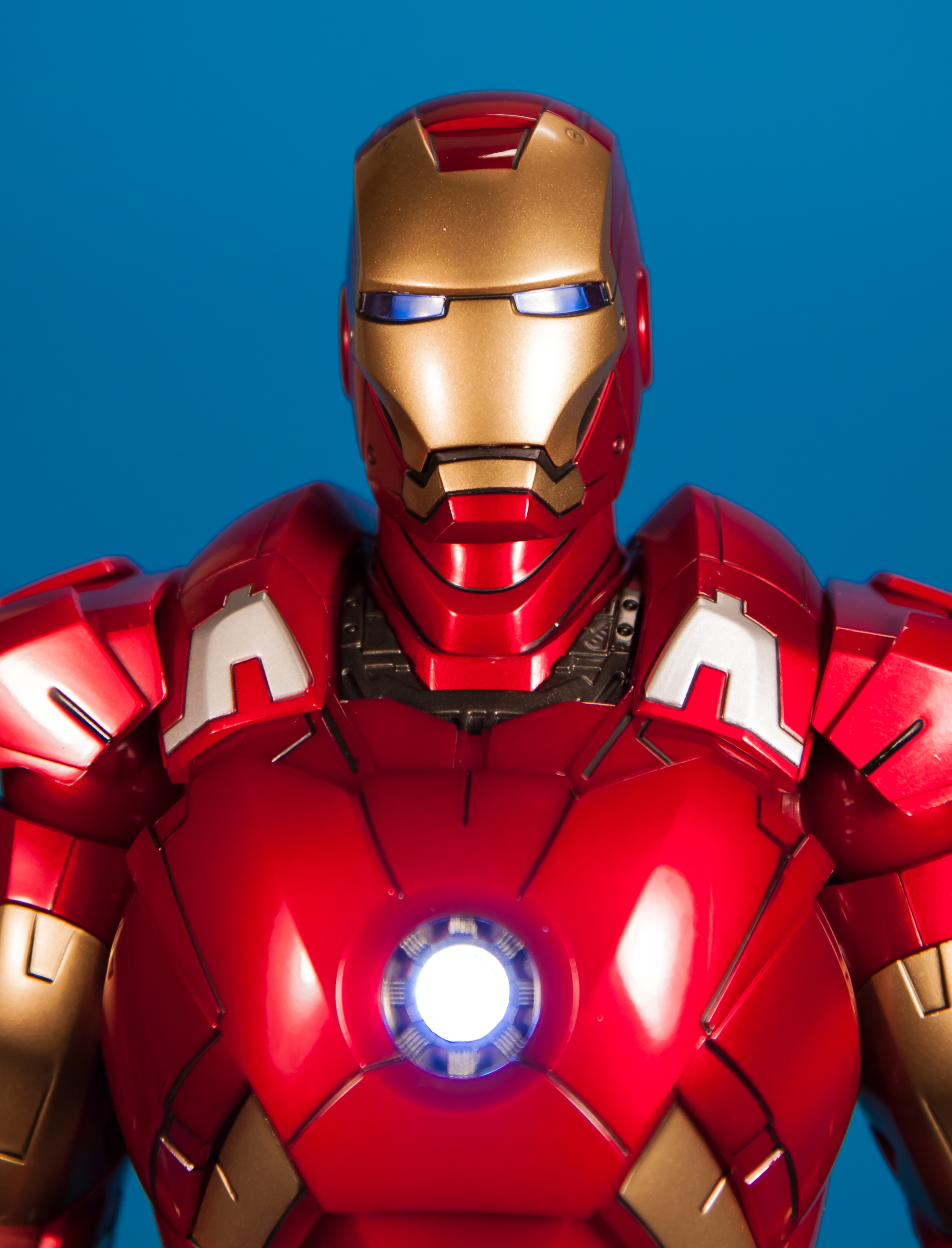 Avengers-Iron-Man-Mark-VII-MMS-185-Hot-Toys-029.jpg