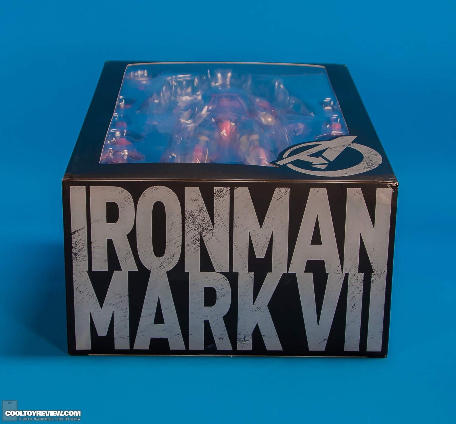 Iron-Man-Mark-VII-Battle-Damaged-Avengers-Hot-Toys-054.jpg