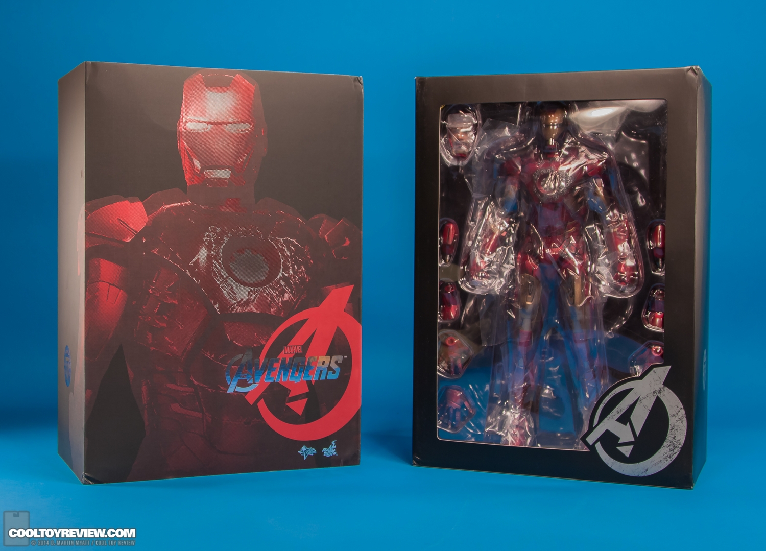 Iron-Man-Mark-VII-Battle-Damaged-Avengers-Hot-Toys-055.jpg
