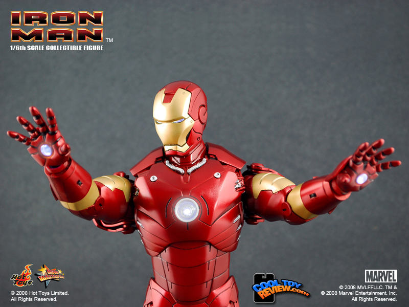 1/6 Scale Iron Man figure by Hot Toys