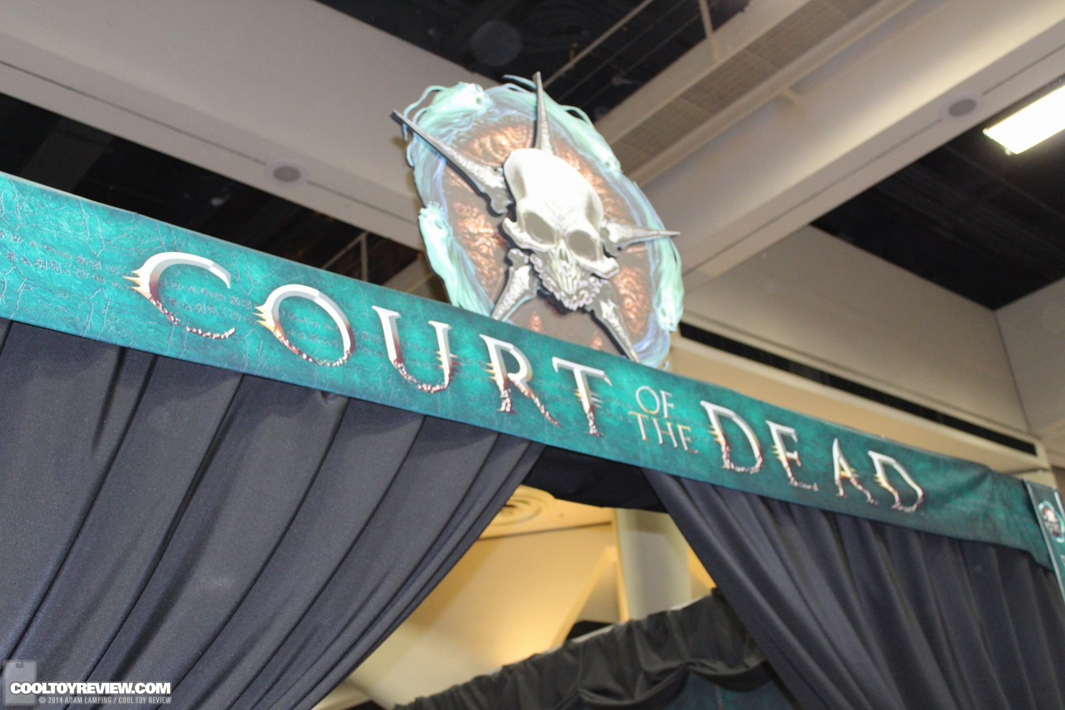 san-diego-comic-con-2014-sideshow-collectibles-court-of-the-dead-001.JPG