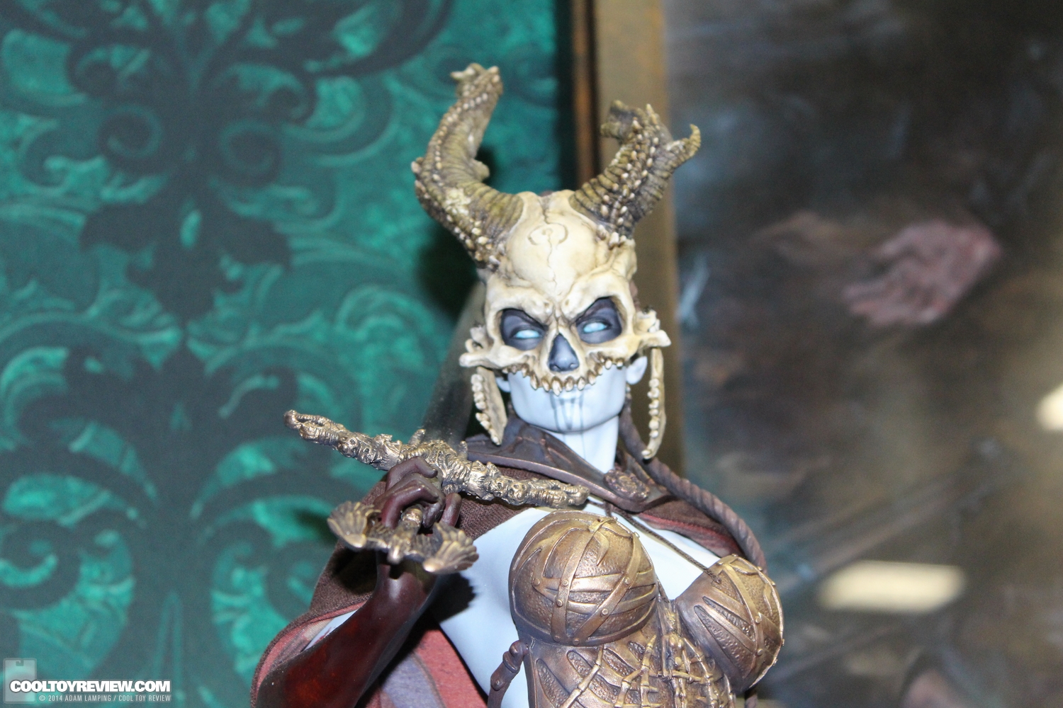 san-diego-comic-con-2014-sideshow-collectibles-court-of-the-dead-026.JPG