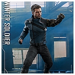 Hot Toys - Falcon and Winter Soldier - Winter Soldier collectible figure_PR05.jpg