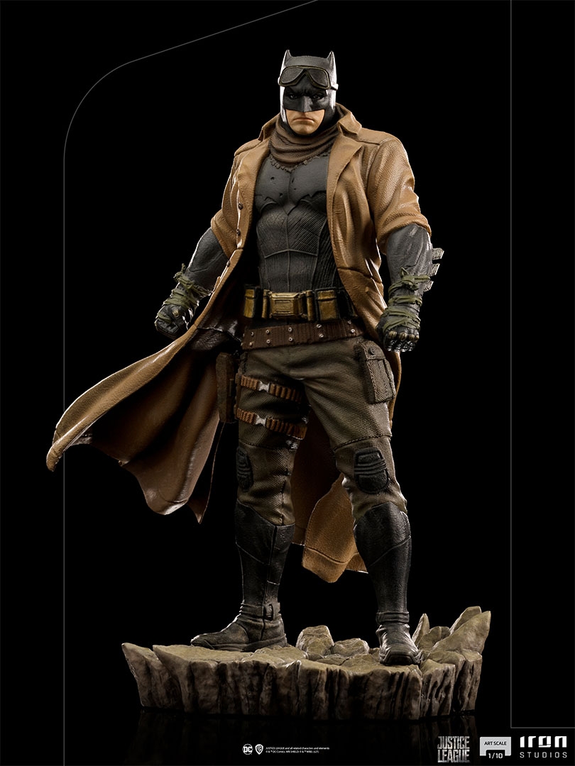 Knightmare Batman Art Scale-IS_01.jpg