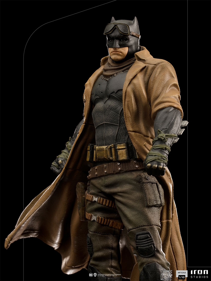 Knightmare Batman Art Scale-IS_08.jpg