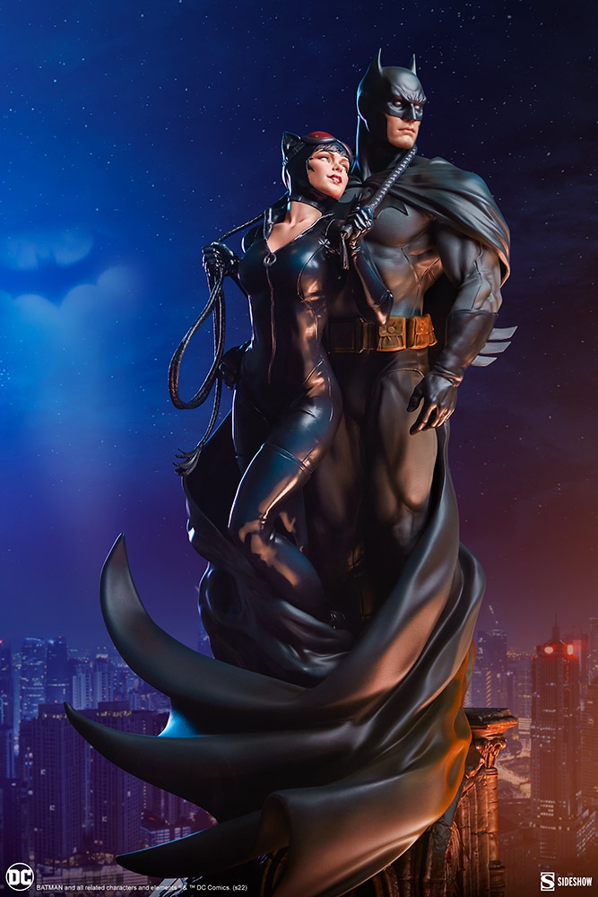 batman-and-catwoman_dc-comics_gallery_62698cb28f38b.jpg