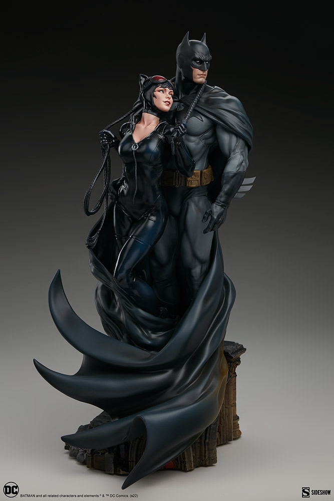 batman-and-catwoman_dc-comics_gallery_62698cb54b82c.jpg