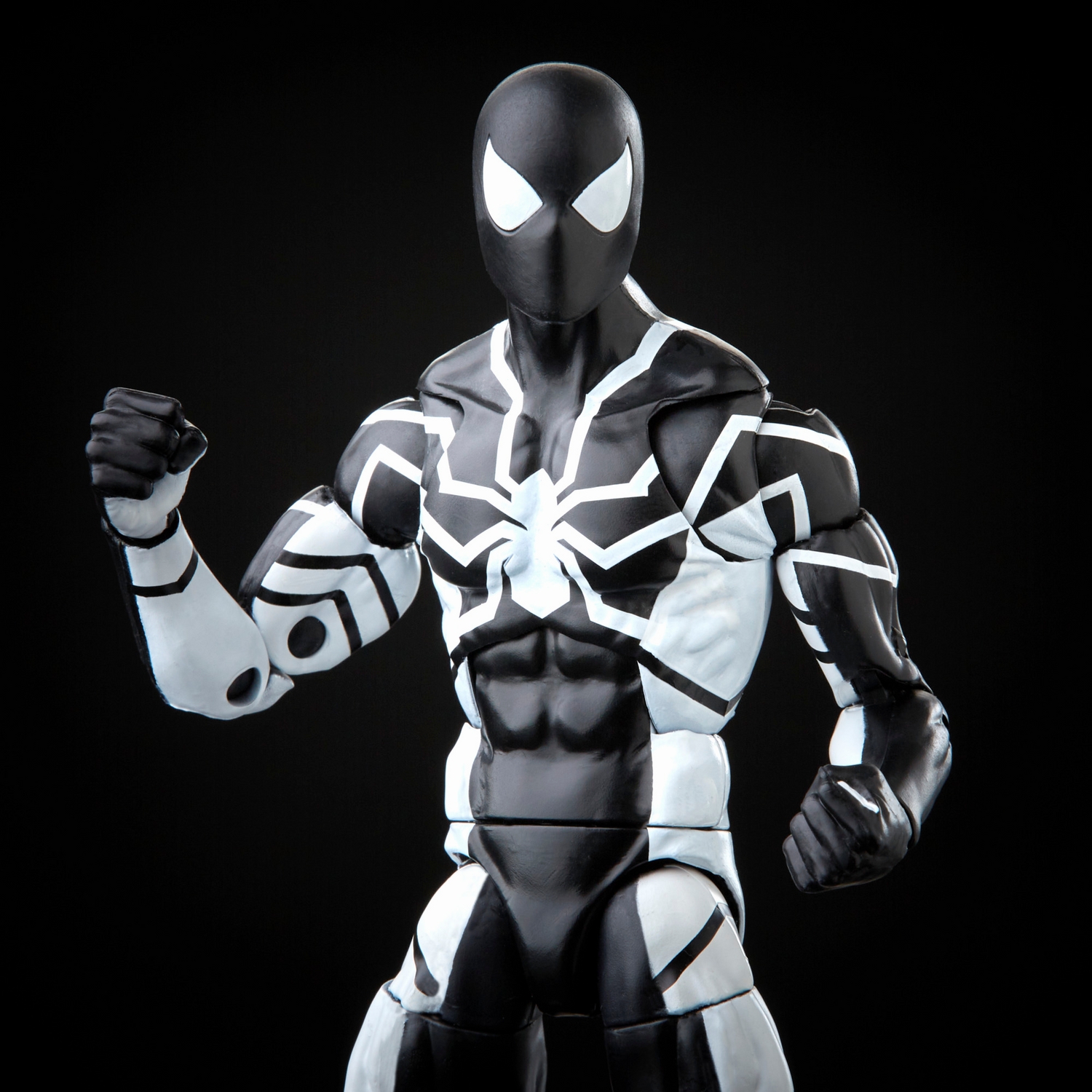 Marvel Legends Series Future Foundation Spider-Man (Stealth Suit) - Image 4.jpg