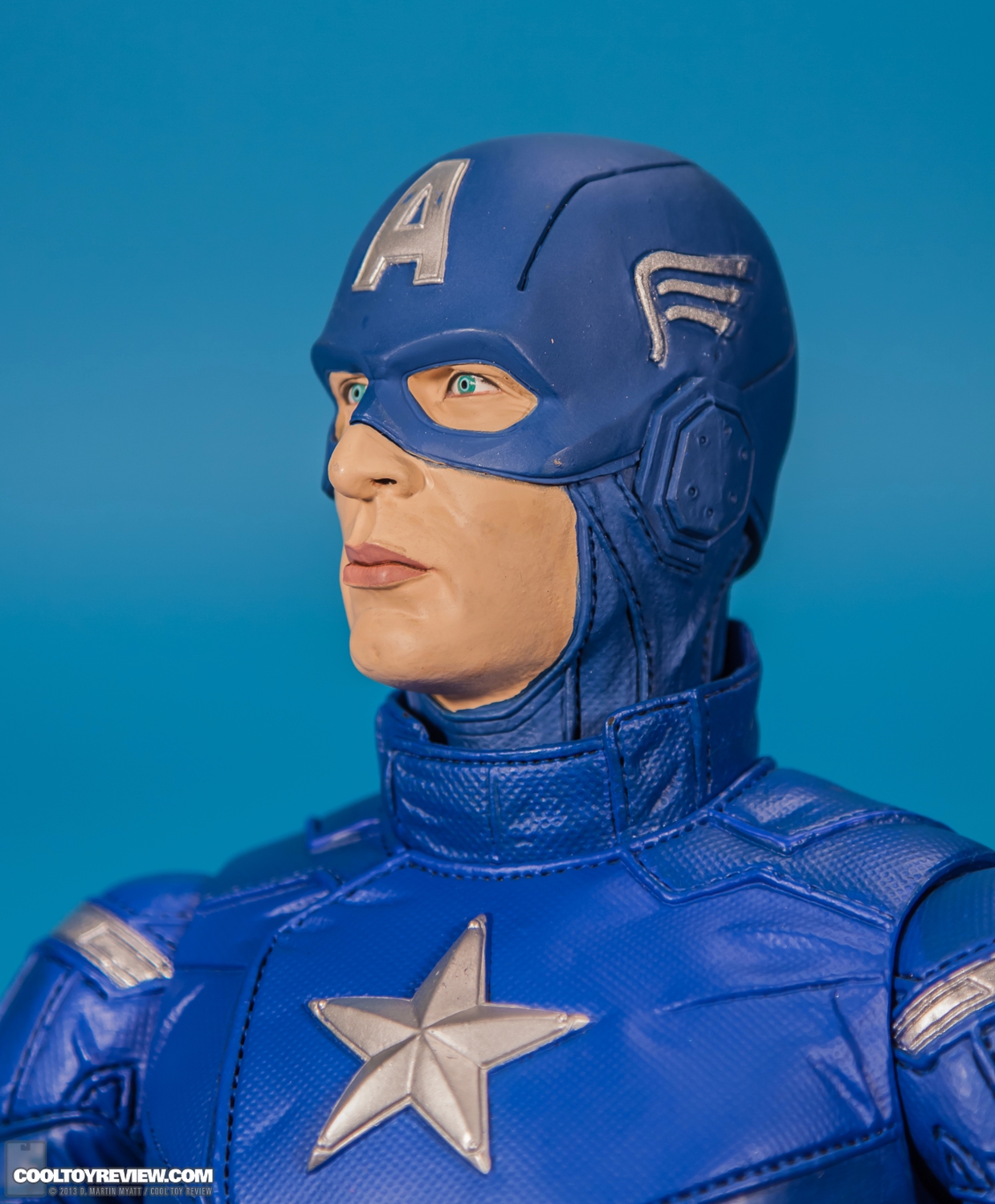 Captain_America_Avengers_NECA-007.jpg