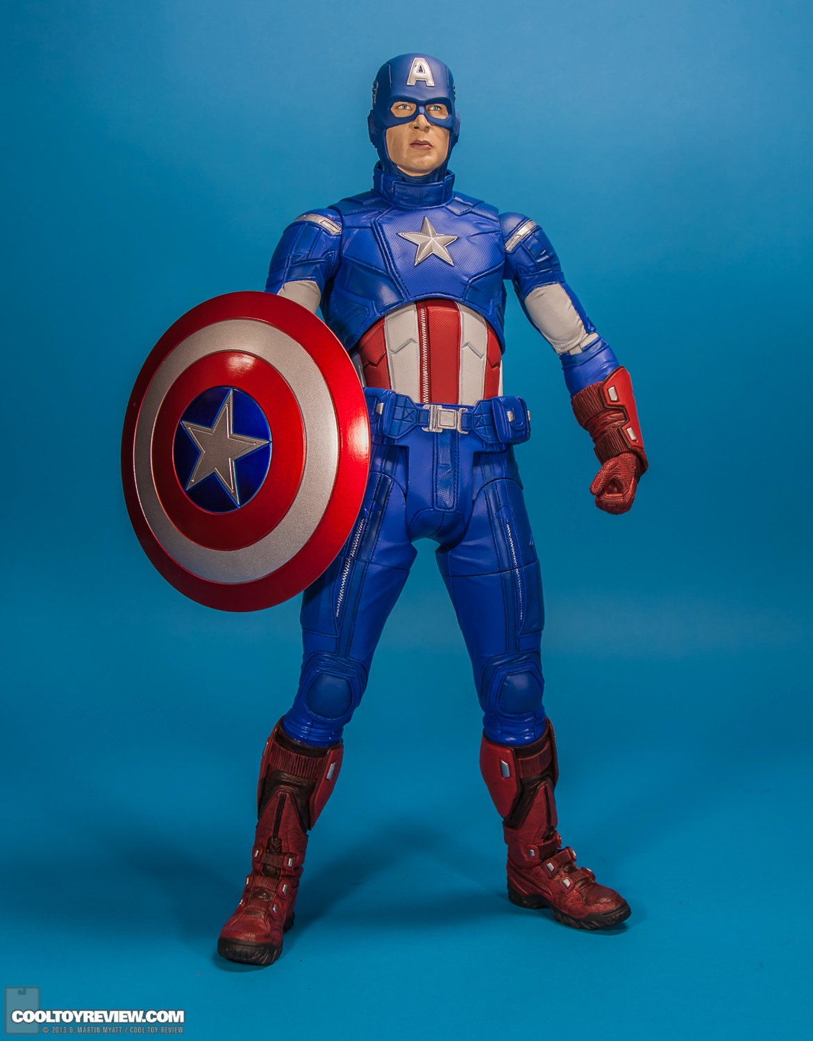 Captain_America_Avengers_NECA-016.jpg