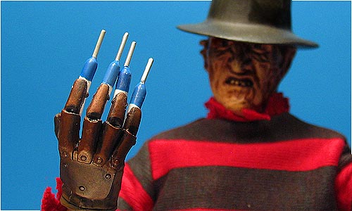 COOL TOY REVIEW: Sideshow Collectibles Freddy Krueger figure